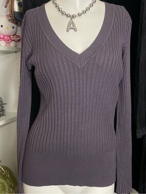 y2k v neck ribbed top